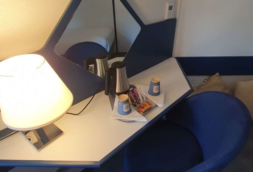 בית מלון כפרי Kyriad Villefranche Sur Saone