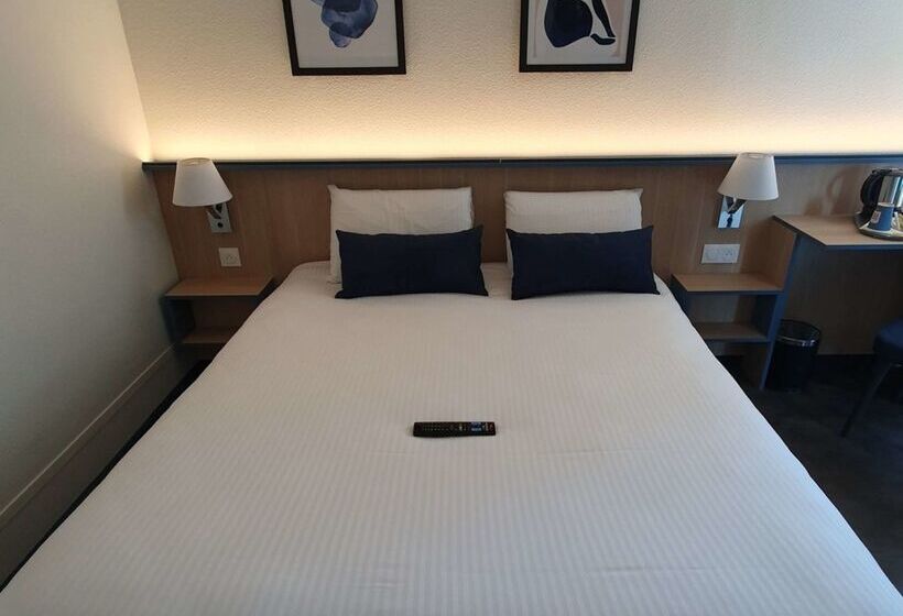 Hotel Kyriad Villefranche Sur Saone