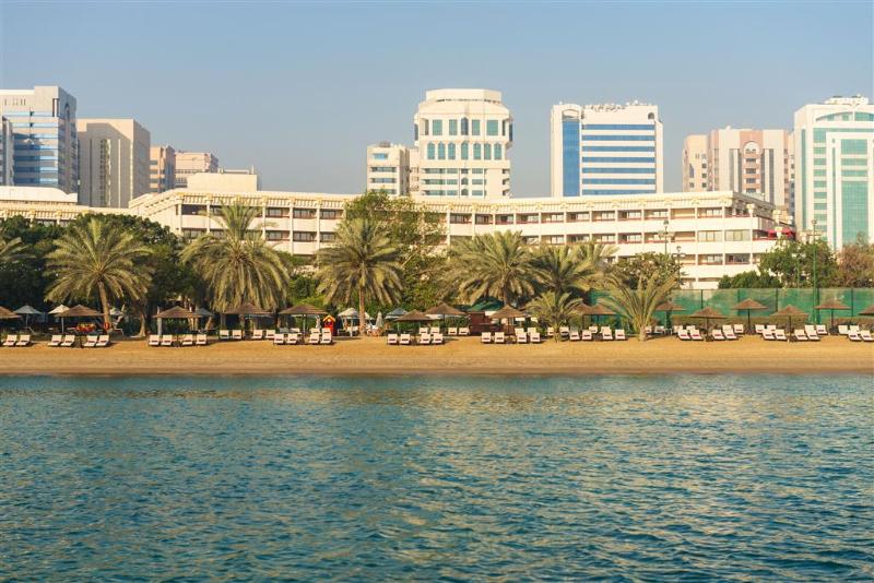 هتل Le Méridien Abu Dhabi