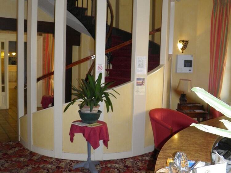 هتل Le Relais De Montignac