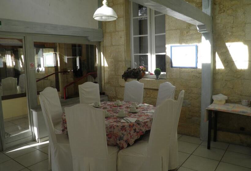 هتل Le Relais De Montignac