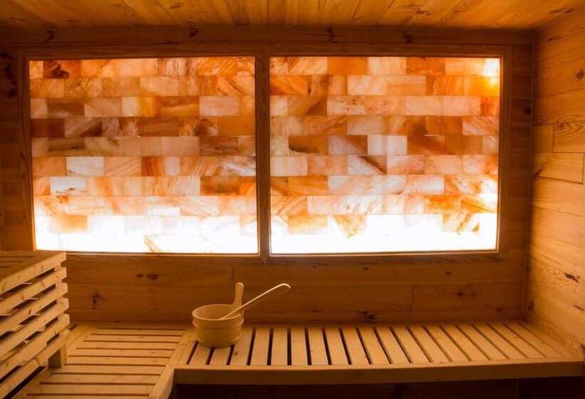 هتل Le Relais De Montignac
