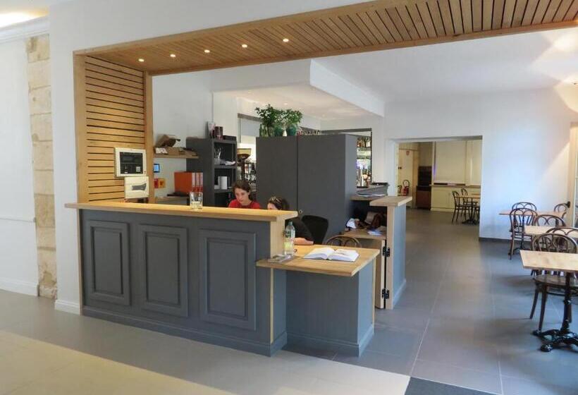 هتل Le Relais De Montignac