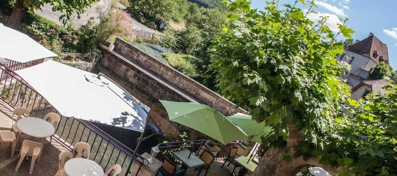 Logis Hotels Auberge De L île Hôtel 3 étoiles Et Restaurant