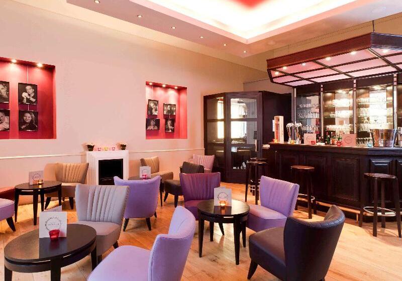 בית מלון כפרי Mercure Lille Roubaix Grand