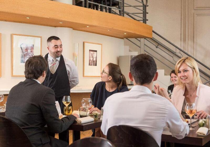 בית מלון כפרי Mercure Lille Roubaix Grand