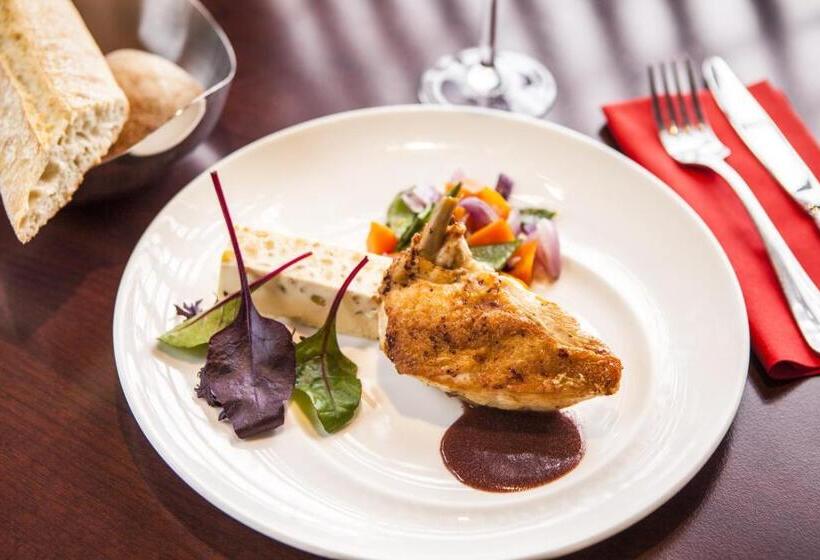 هتل Mercure Paris Roissy Cdg