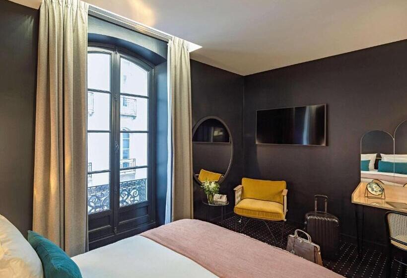 هتل Mercure Nantes Centre Passage Pommeraye
