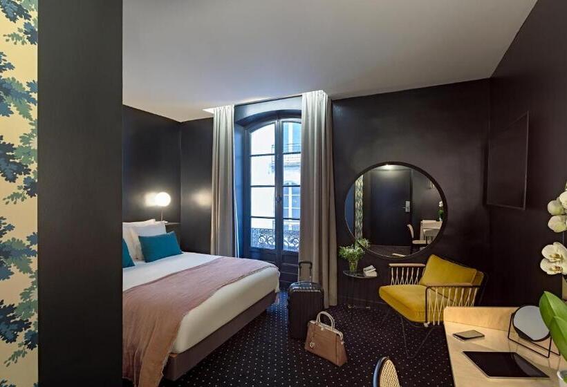هتل Mercure Nantes Centre Passage Pommeraye