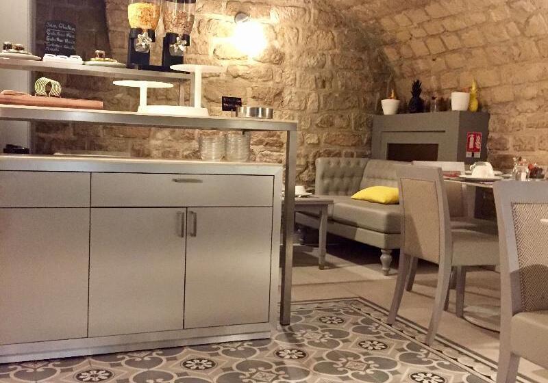Fotos del hotel Hôtel Saint Martin Bastille:  11