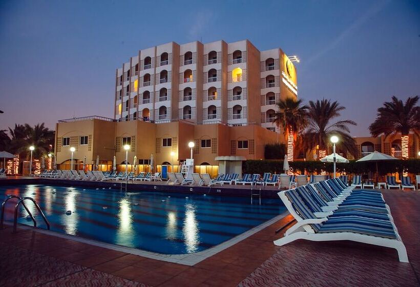 هتل Sharjah Carlton