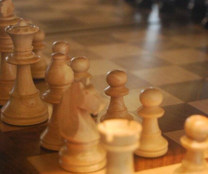 هتل The Chess