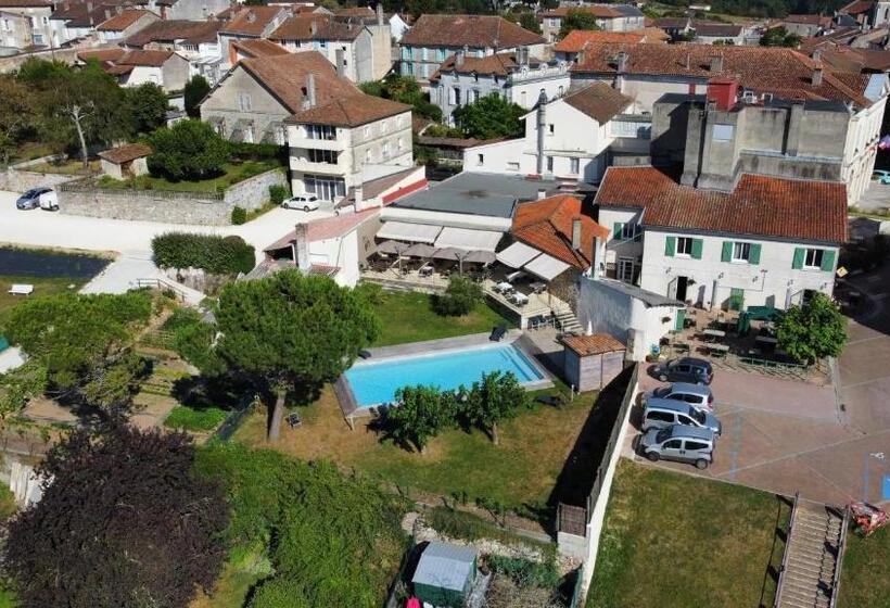 Logis Grand Hotel Pelisson