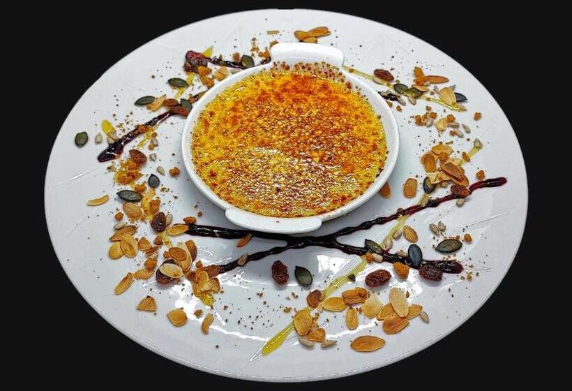 Logis Grand Hotel Pelisson