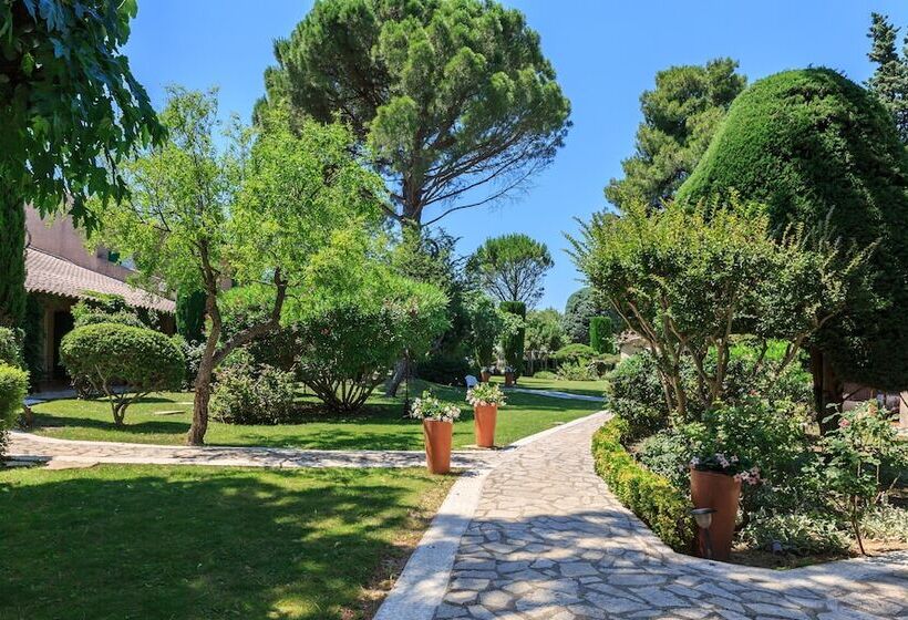 ホテル Auberge De Cassagne & Spa