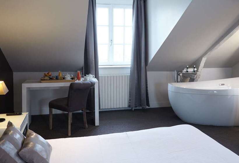 هتل Best Western Le Cheval Blanc Vue Sur Le Port Plein Centre Ville
