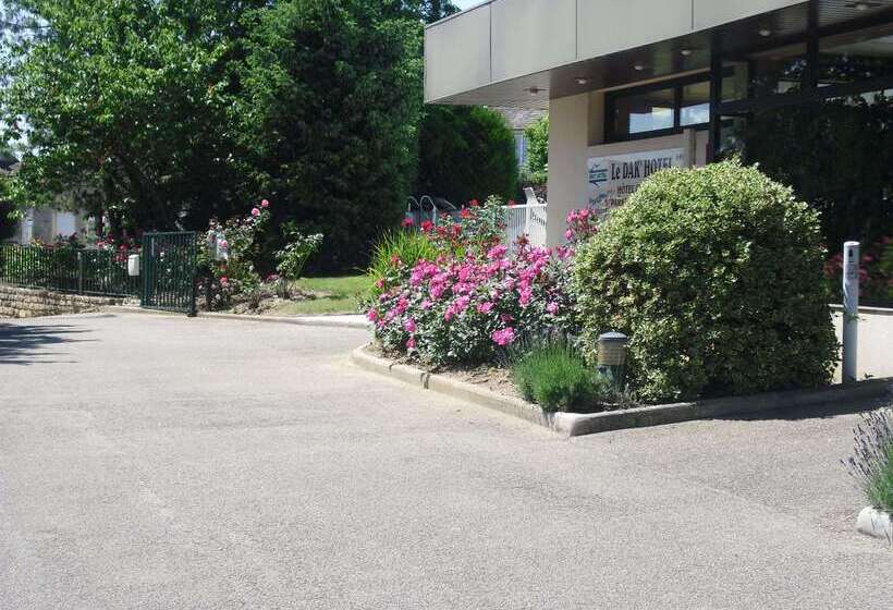 Brit Hotel Dak