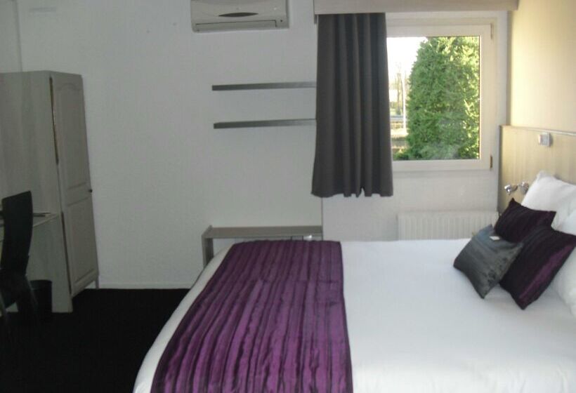 Brit Hotel Dak