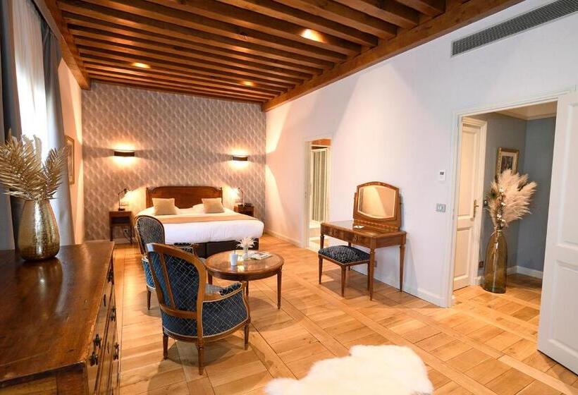 호텔 Chateau De Pizay