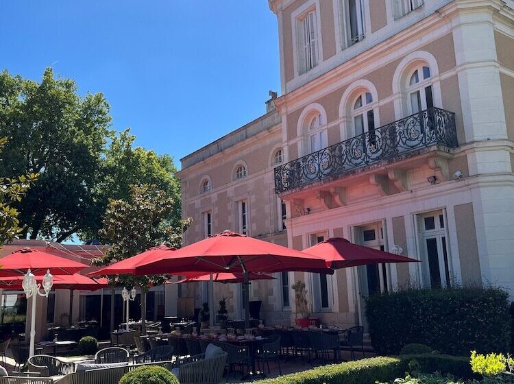 هتل Chateau Du Clos De La Ribaudiere   Teritoria