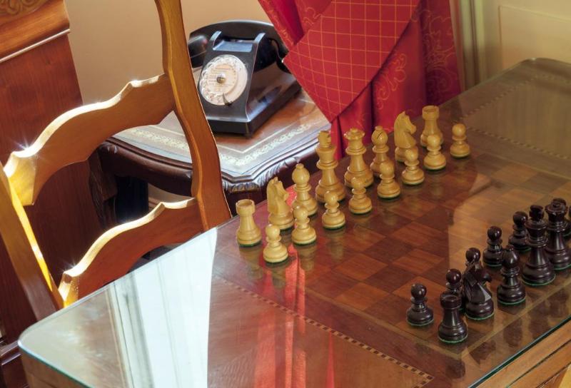 هتل Cit Hôtel Le Plantagenet