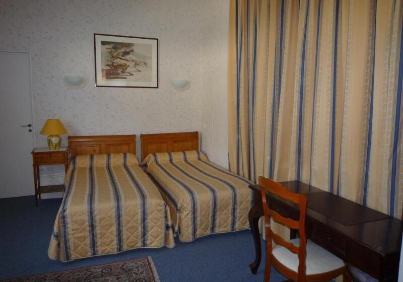 هتل Cit Hôtel Le Plantagenet