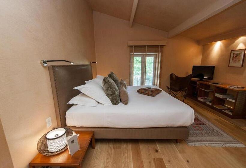 Hotel Château Des Alpilles