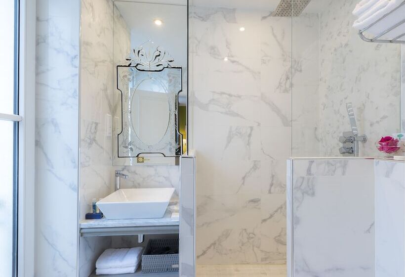 Fotos del hotel Cluny Square:  13