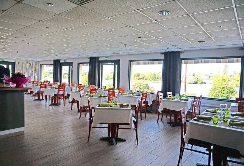 בית מלון כפרי Logis Hôtel Des Lacs Paris Sud