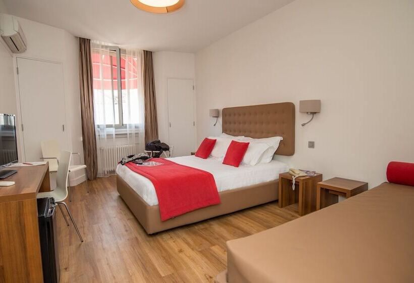 Fotos del hotel De France: 1 Fotos del hotel De France: 1