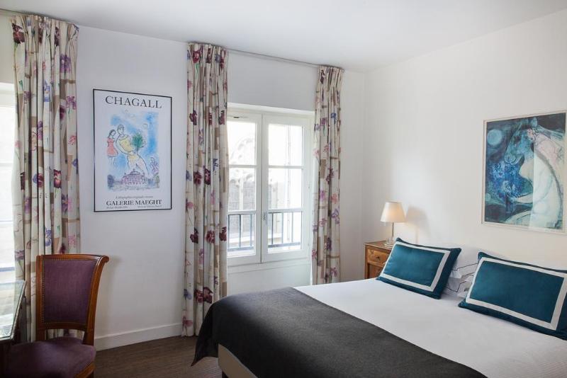 Fotos del hotel Hôtel De La Place Du Louvre  Esprit De France:  8