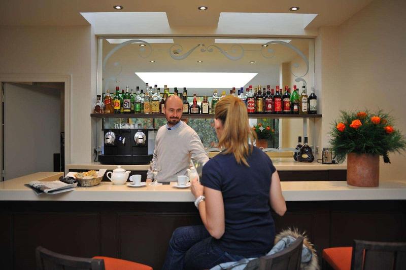 Fotos del hotel De l'Universite:  8