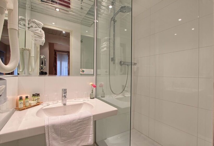 Fotos del hotel Hôtel Des Marronniers:  18