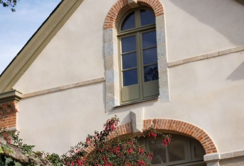 هتل Domaine De locguénolé & Spa