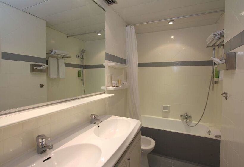 Fotos del hotel Golden Tulip Cannes  De Paris:  25
