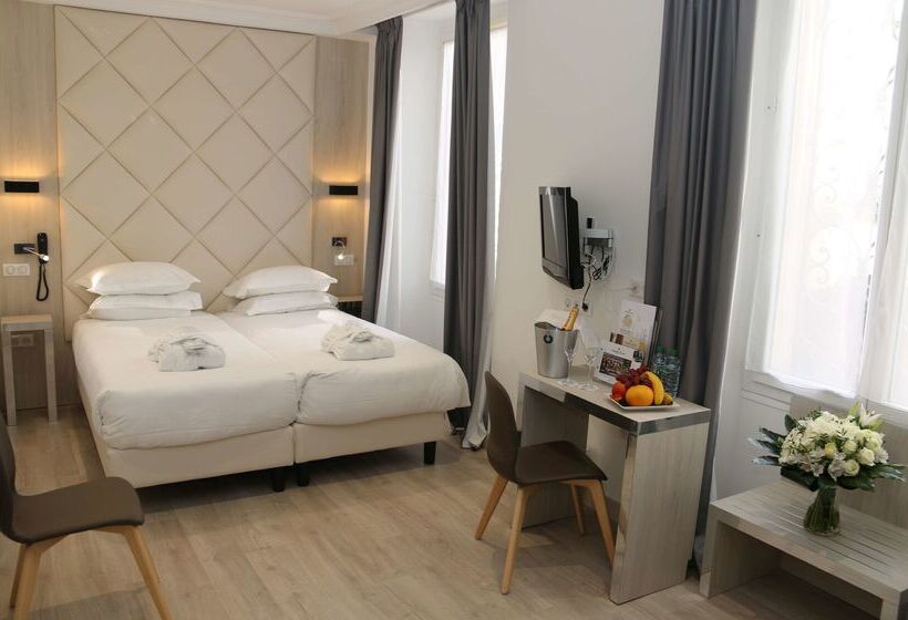 هتل Golden Tulip Cannes  De Paris