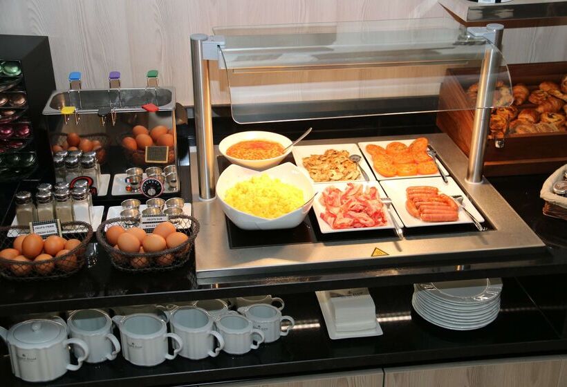 Fotos del hotel Golden Tulip Cannes  De Paris:  31
