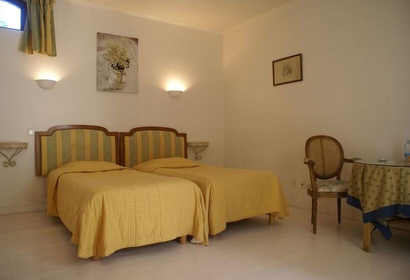 호텔 Hostellerie Du Château De L Isle