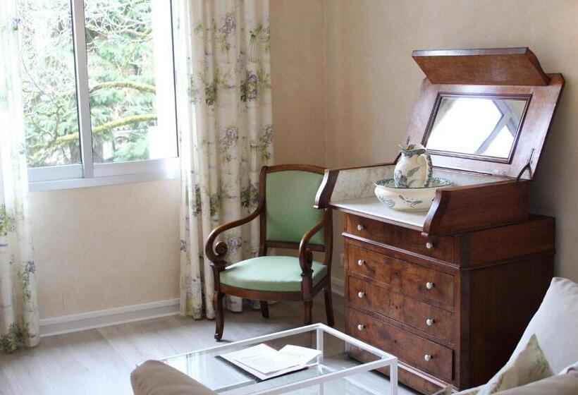 هتل Hostellerie Du Grand Saint Antoine
