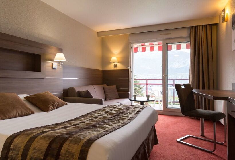 Отель Hôtel Beauregard, The Originals Relais