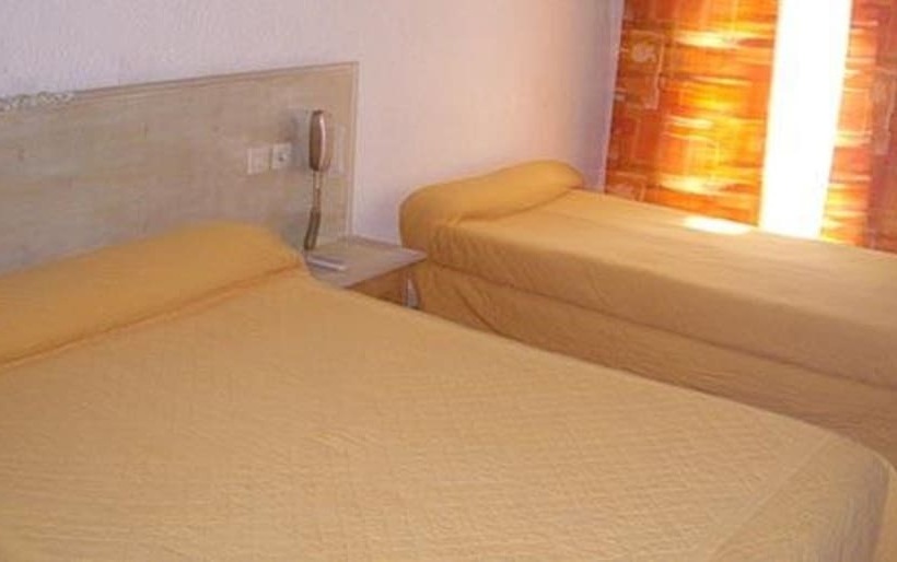 Отель Hôtel De Paris
