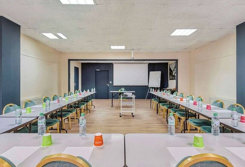 Отель Ibis Styles Bordeaux Gare Saint Jean