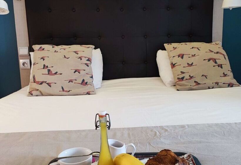 هتل Kyriad Argenteuil