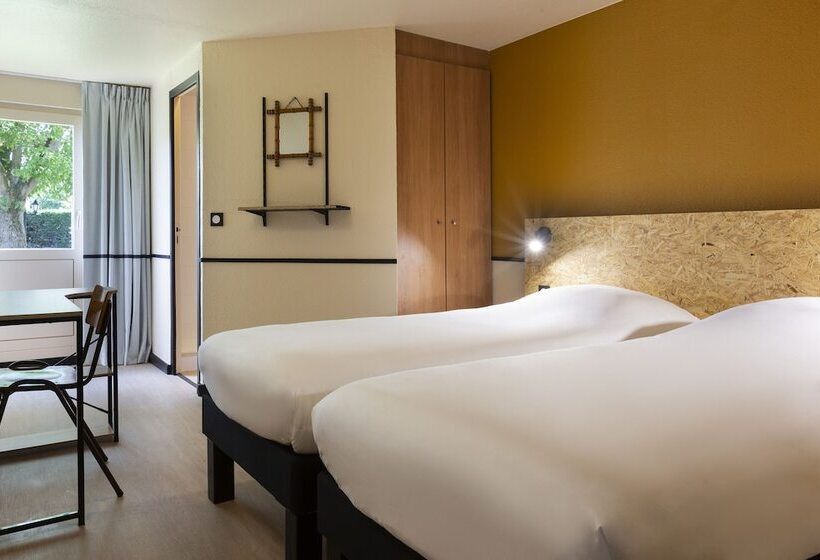 هتل Greet Hôtel Villeneuve La Garenne   Rénové