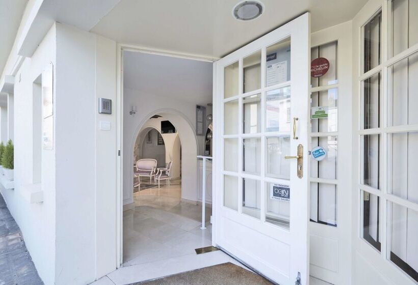 هتل Kyriad Saumur Hyper Centre Hôtel Appartements Et Spa Soins Sothys Paris