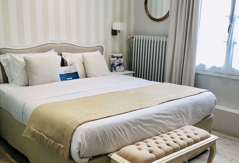 هتل Kyriad Saumur Hyper Centre Hôtel Appartements Et Spa Soins Sothys Paris