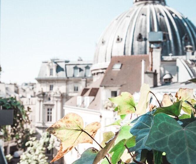 Hotel Le Burgundy Paris