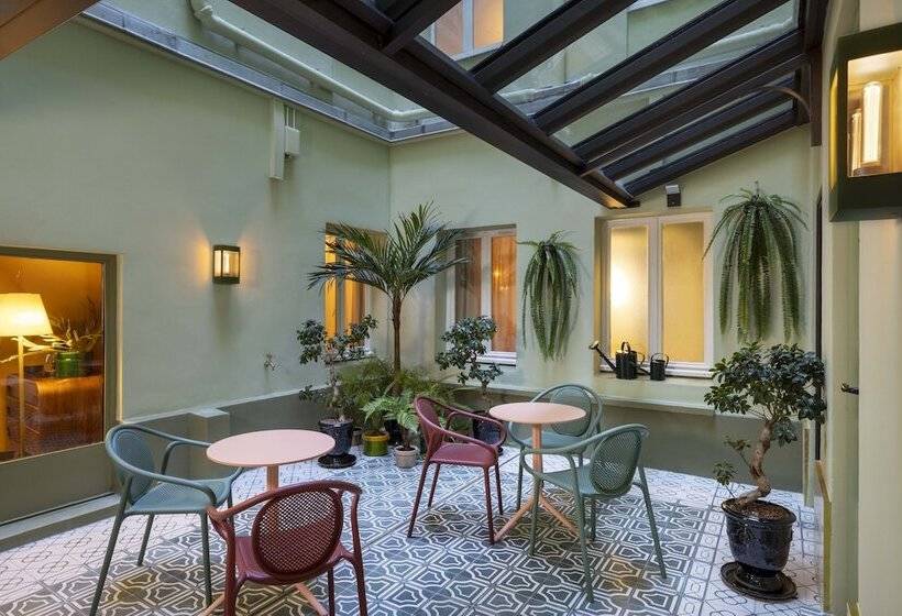 Fotos del hotel Hôtel Jardin De Cluny:  6