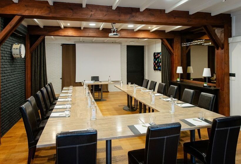 هتل Logis Hôtel Restaurant Des Acacias Lille Tourcoing