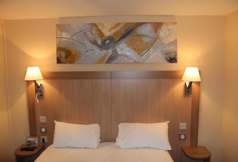 בית מלון כפרי Logis Lhôtel Restaurant Antony Verrières Le Buisson